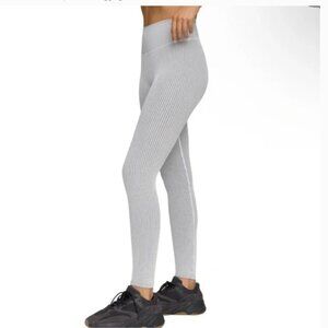 NWT Good American Seamless Ribbed Leggings, White, Size 2/3 Medium/Large